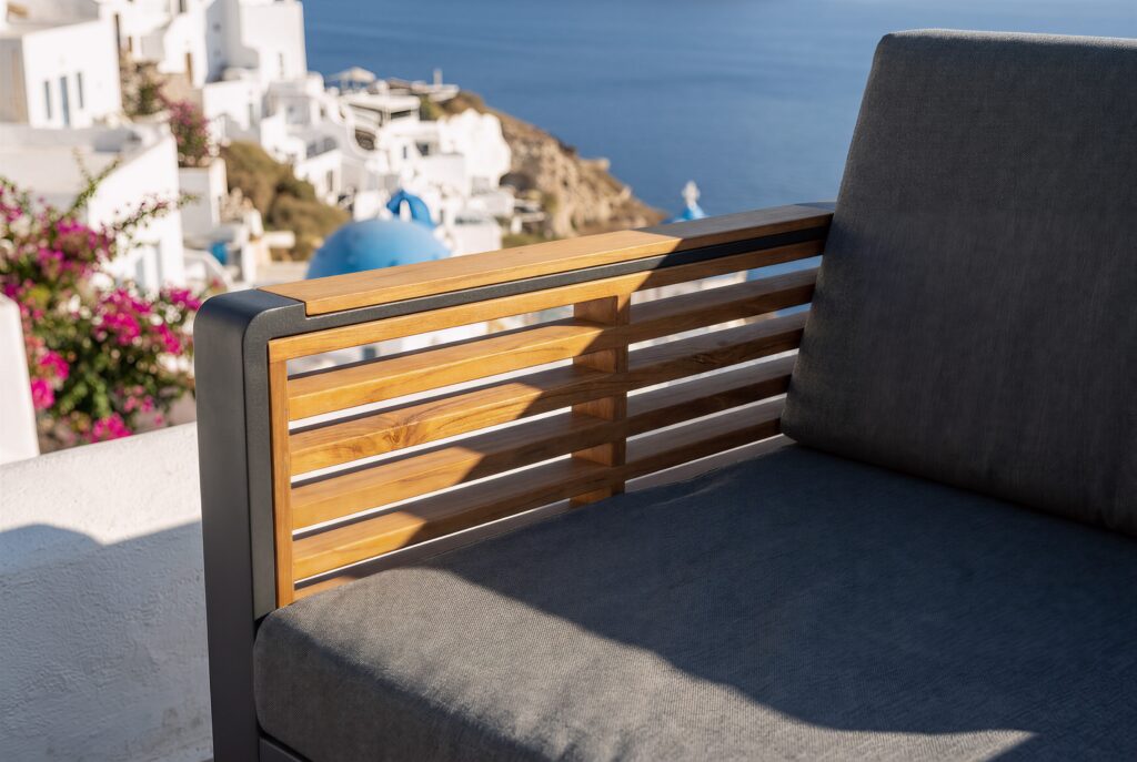 outdoor teak single sofa