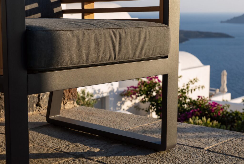 patio lounge seat
